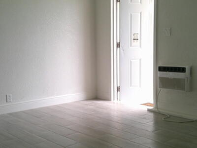 900 W 9th Street 1, Riviera Beach, FL 33404