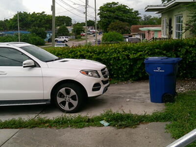 900 W 9th Street 1, Riviera Beach, FL 33404