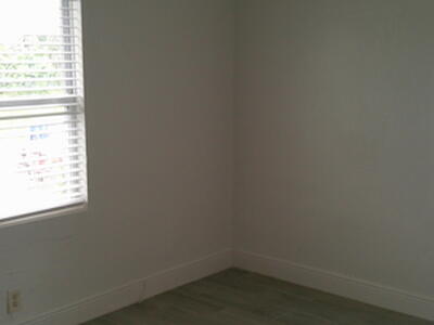 900 W 9th Street 1, Riviera Beach, FL 33404