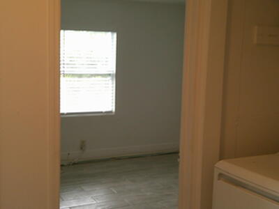 900 W 9th Street 1, Riviera Beach, FL 33404