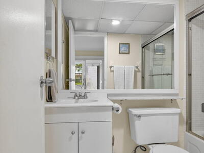 359 Saxony H, Delray Beach, FL 33446