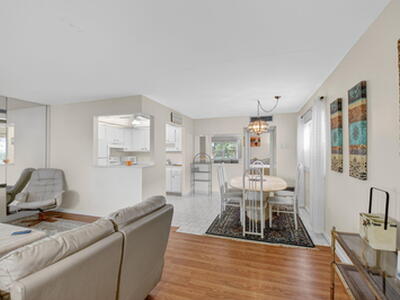 359 Saxony H, Delray Beach, FL 33446