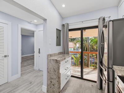 3939 NE 5th Avenue, Boca Raton, FL 33431