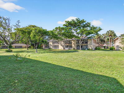 3939 NE 5th Avenue, Boca Raton, FL 33431