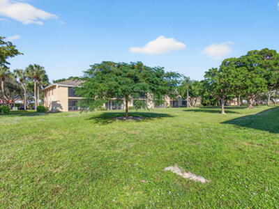 3939 NE 5th Avenue, Boca Raton, FL 33431