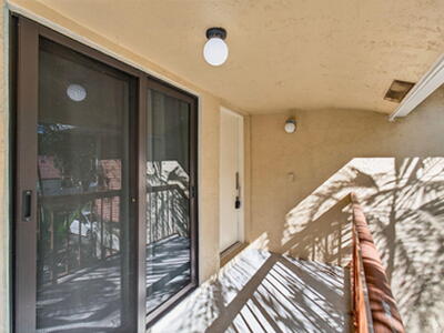 3939 NE 5th Avenue, Boca Raton, FL 33431