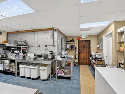 1541 W Blue Heron Boulevard, Riviera Beach, FL 33404