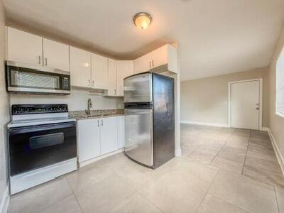 1010 9th Street, West Palm Beach, FL 33401