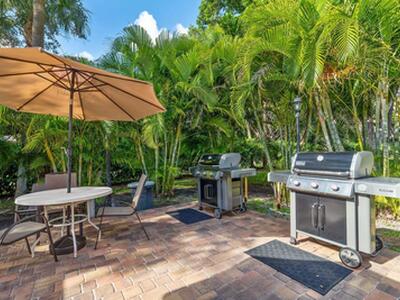 950 Ponce De Leon Road, Boca Raton, FL 33432