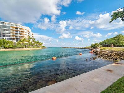 950 Ponce De Leon Road, Boca Raton, FL 33432