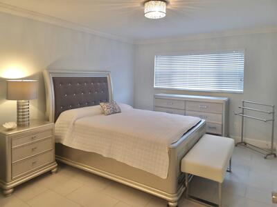 110b Shore Court, North Palm Beach, FL 33408