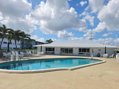 110b Shore Court, North Palm Beach, FL 33408