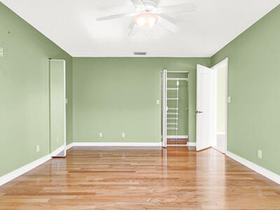 7661 W Country Club Boulevard, Boca Raton, FL 33487