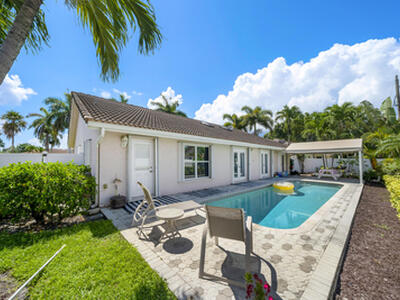 7661 W Country Club Boulevard, Boca Raton, FL 33487