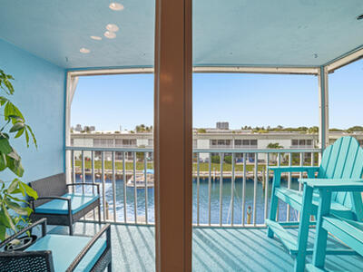 112 Doolen Court, North Palm Beach, FL 33408