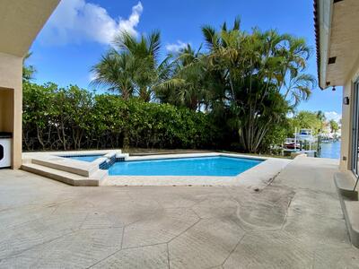 400 Corsair Drive, North Palm Beach, FL 33408