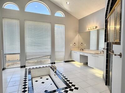 400 Corsair Drive, North Palm Beach, FL 33408