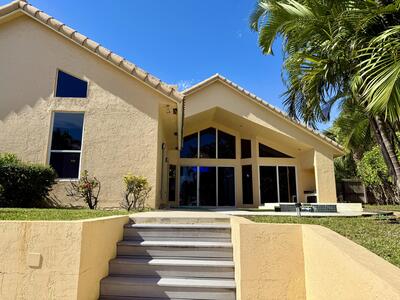 400 Corsair Drive, North Palm Beach, FL 33408