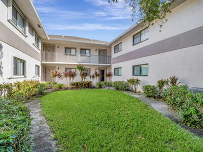 15364 Lakes Of Delray Boulevard, Delray Beach, FL 33484