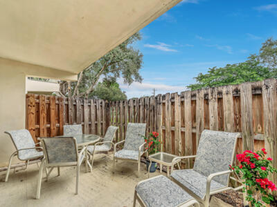 3402 Gardens East Drive, Palm Beach Gardens, FL 33410