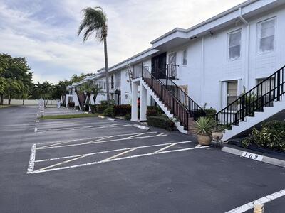 14895 Builtmore Way, Delray Beach, FL 33446