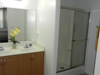 1401 W 9th Street, Riviera Beach, FL 33404