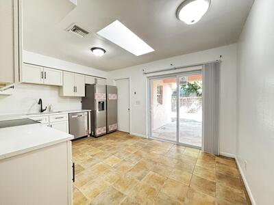 3919 Wilshire Street, West Palm Beach, FL 33403