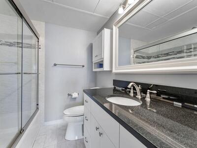 9440 SW 8th Street, Boca Raton, FL 33428