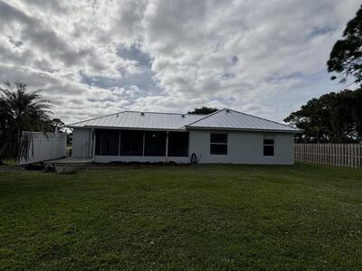 2109 SE Trillo Street, Port Saint Lucie, FL 34952