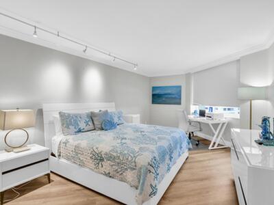 550 S Ocean Boulevard, Boca Raton, FL 33432