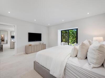 800 Greensward Court, Delray Beach, FL 33445