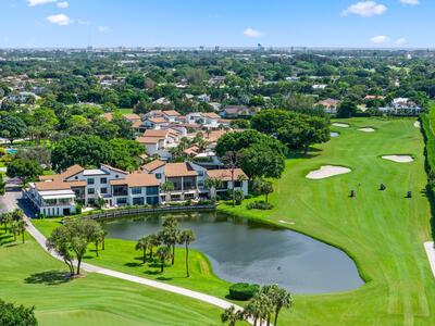 800 Greensward Court, Delray Beach, FL 33445
