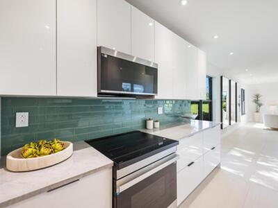 800 Greensward Court, Delray Beach, FL 33445