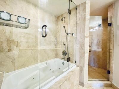 99 SE Mizner Boulevard, Boca Raton, FL 33432