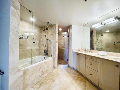 99 SE Mizner Boulevard, Boca Raton, FL 33432