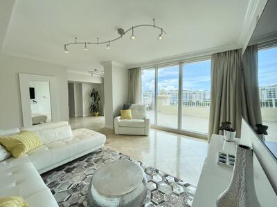 99 SE Mizner Boulevard, Boca Raton, FL 33432