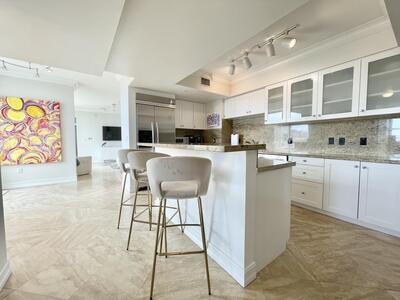 99 SE Mizner Boulevard, Boca Raton, FL 33432