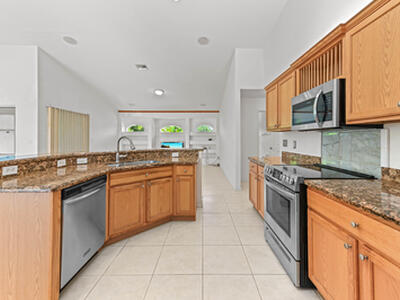 681 SW Saragossa Avenue, Port Saint Lucie, FL 34953