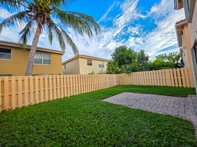 4434 Lake Lucerne Circle, West Palm Beach, FL 33409