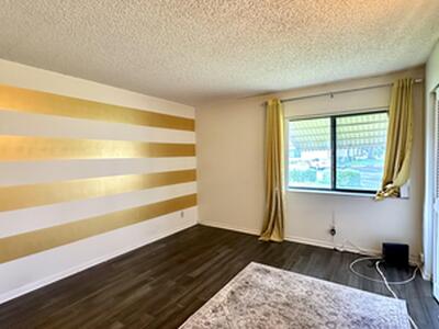 533 Shady Pine Way, Greenacres, FL 33415