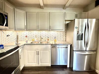 533 Shady Pine Way, Greenacres, FL 33415