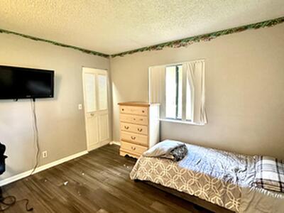 533 Shady Pine Way, Greenacres, FL 33415