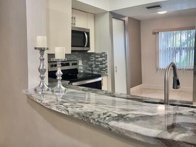 6660 S Oriole Boulevard, Delray Beach, FL 33446