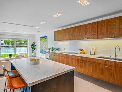 35 Castle Harbor Island, Fort Lauderdale, FL 33308