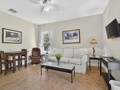 Loxahatchee, FL 33470