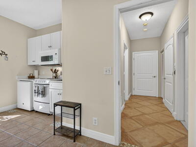 Loxahatchee, FL 33470