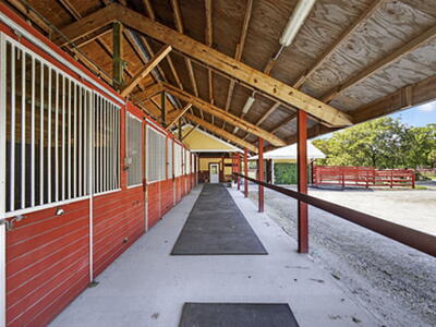 Loxahatchee, FL 33470