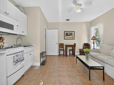 Loxahatchee, FL 33470