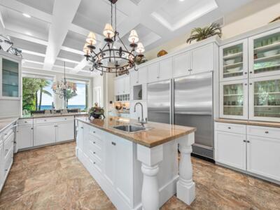 2525 S Ocean Boulevard, Highland Beach, FL 33487