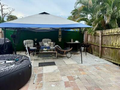 150 Avocado Avenue, West Palm Beach, FL 33413